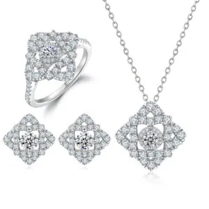 Fashion sterling silver four-leaf clover jewelry set ring square stud earrings necklace