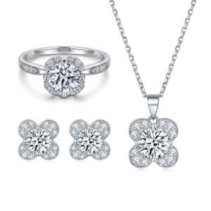 Zircon Diamond Ring 925 Sterling Silver Ring Clover Necklace Female Niche Design Diamond Flower Stud Earrings Jewelry Set