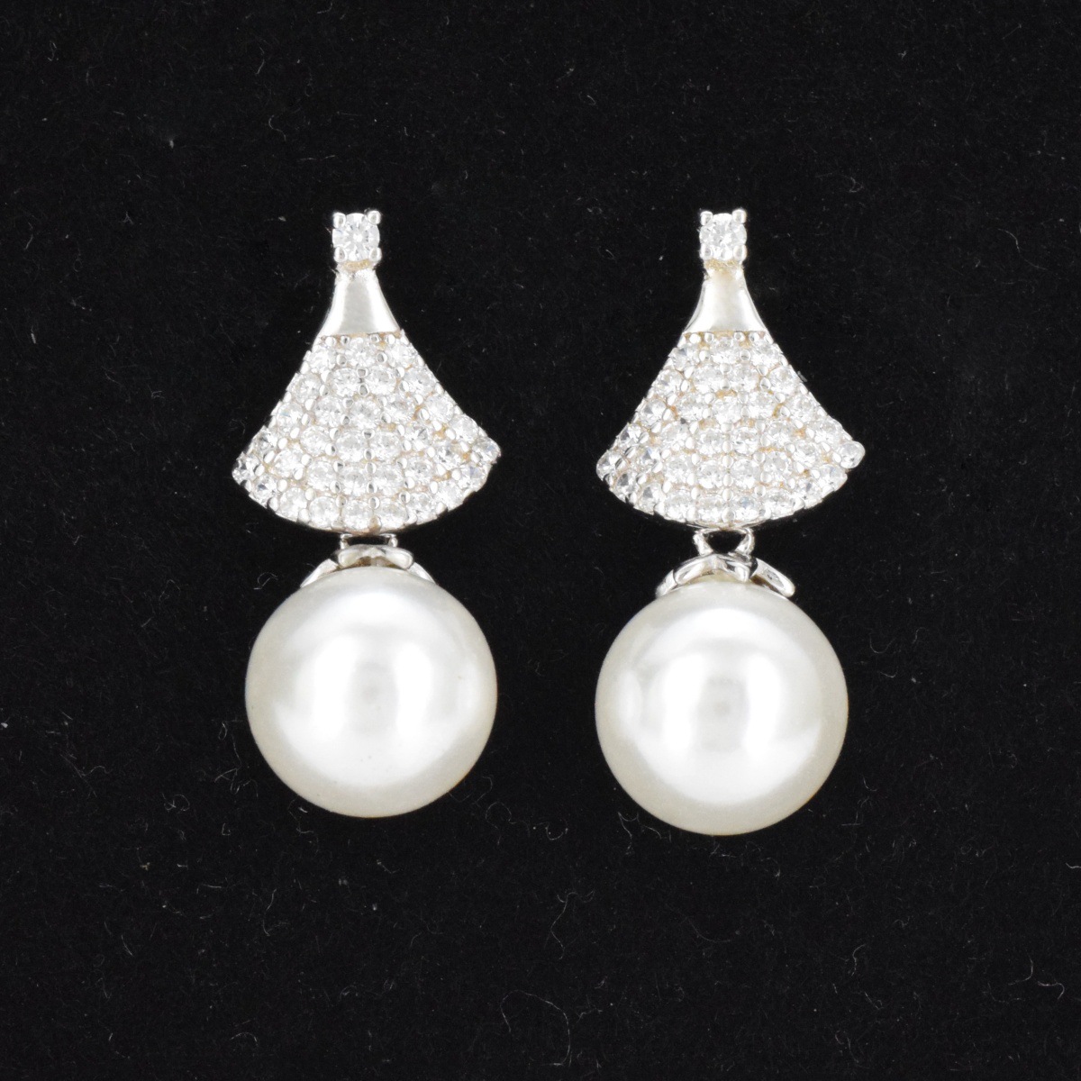S925 sterling silver simple shell bead earrings women's classic atmosphere luxury earrings - Image 3