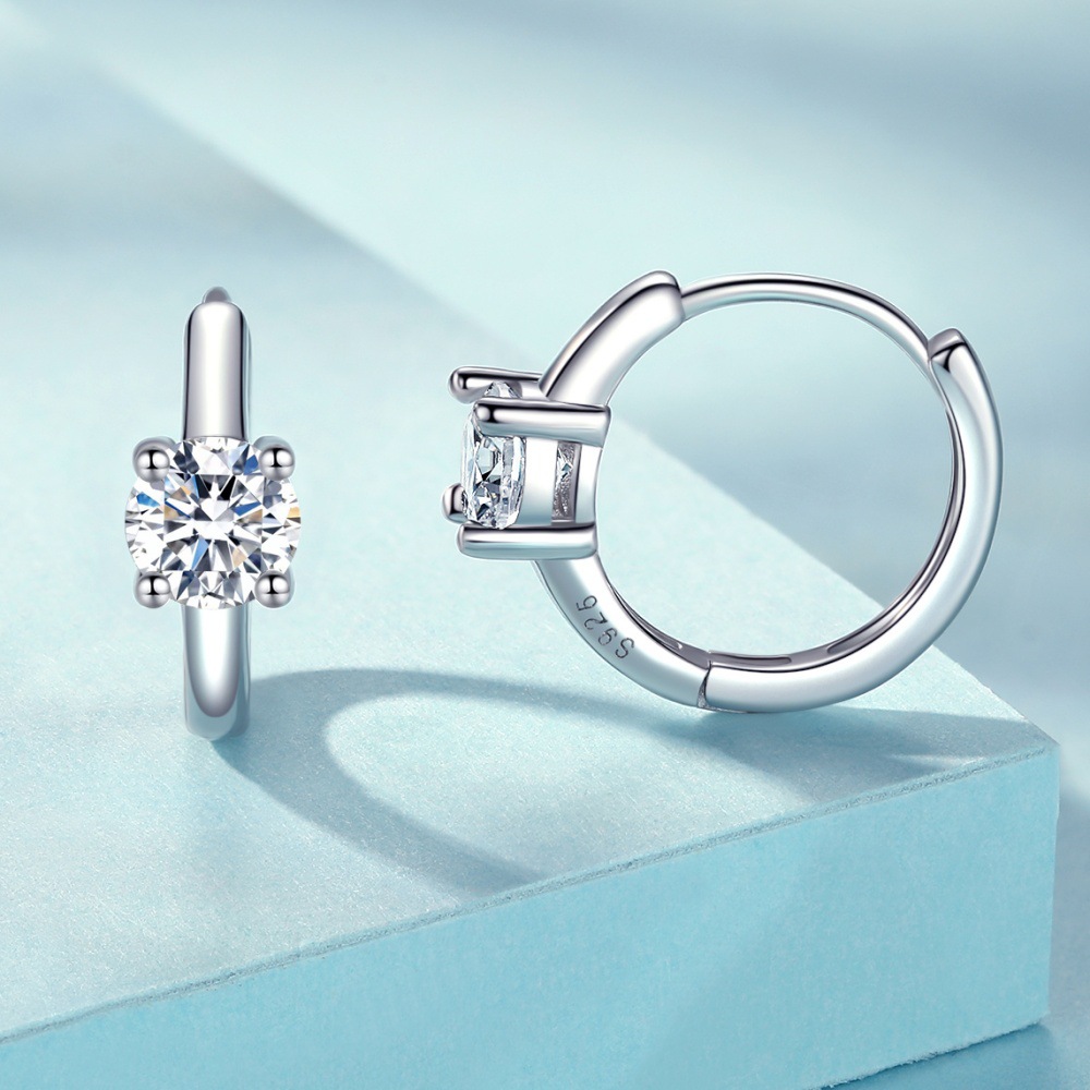 S925 Sterling Silver Earrings Women's Four Paws Shining Zircon Earrings Temperament Earrings Premium Stud Earrings - Image 3