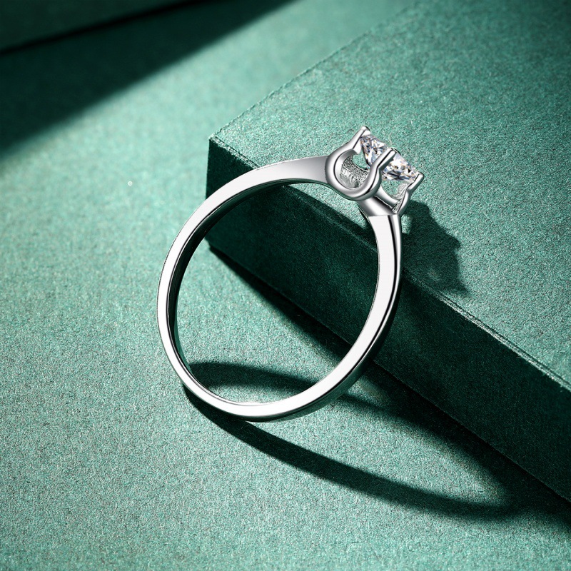 S925 Sterling Silver Four-Prong Zircon Ring for Women - Image 3