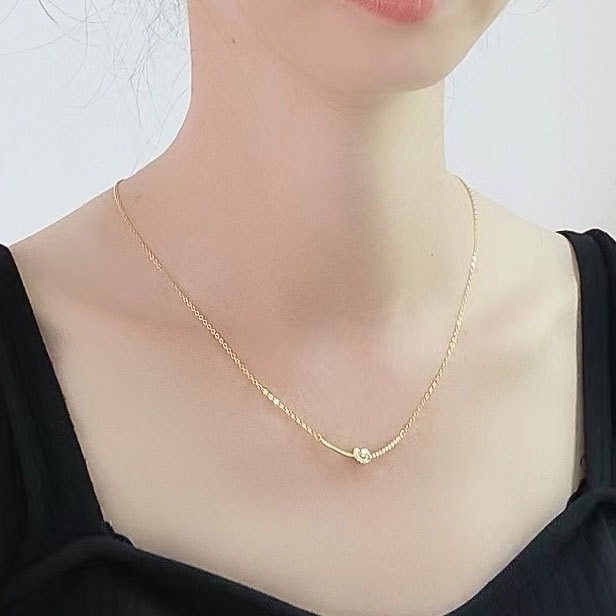 S925 sterling silver necklace knotted shape pendant clavicle chain - Image 5