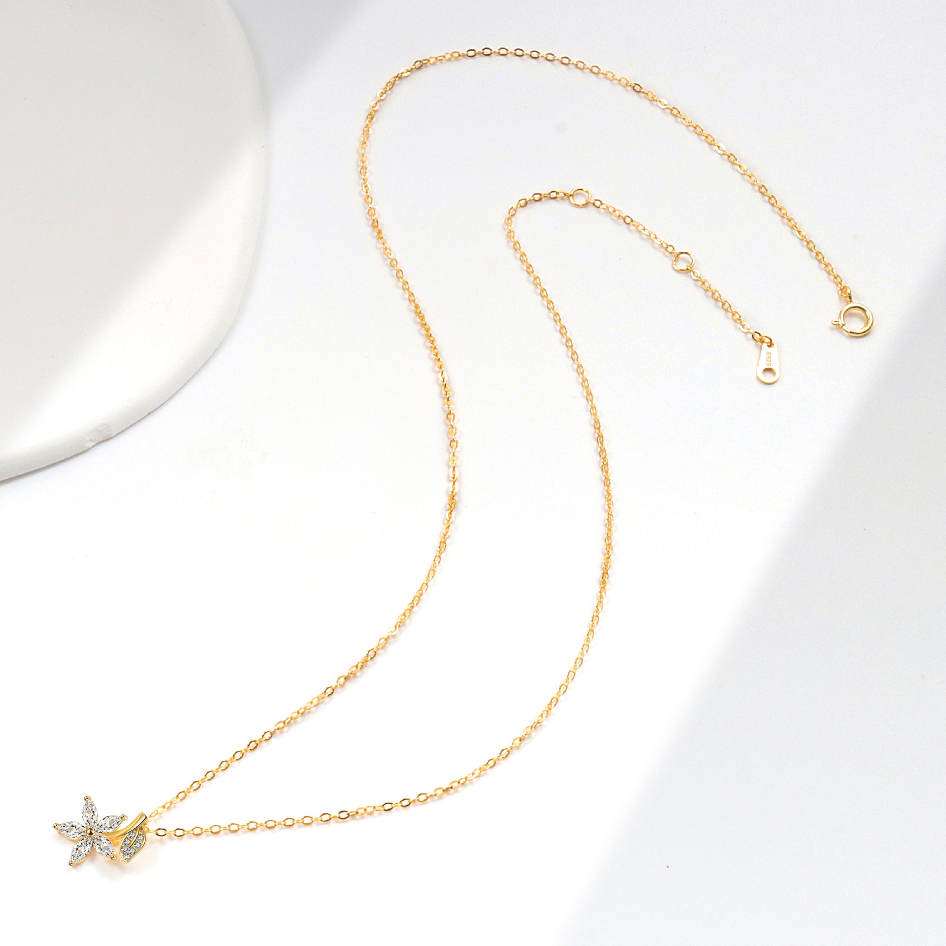 S925 sterling silver necklace cherry blossom leaf pendant clavicle chain - Image 4