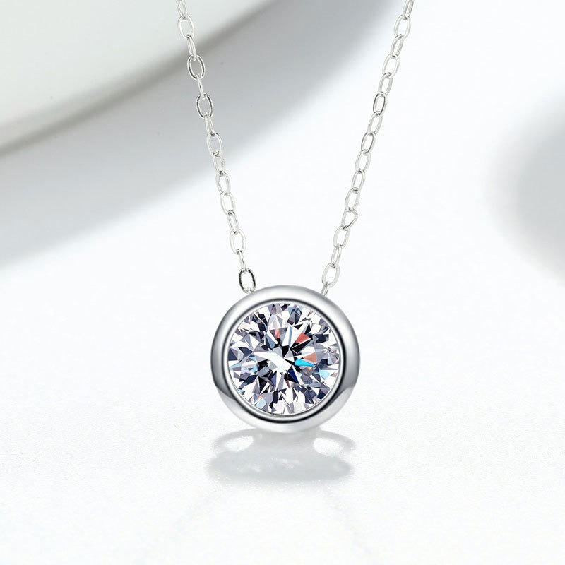 S925 sterling silver necklace 1 carat moissanite round pendant clavicle chain - Image 2