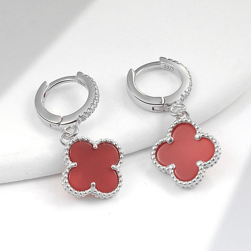 S925 sterling silver stud earrings four-leaf clover - Image 3