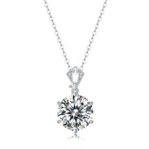 Women's 925 Sterling Silver Pendant Necklace with Moissanite