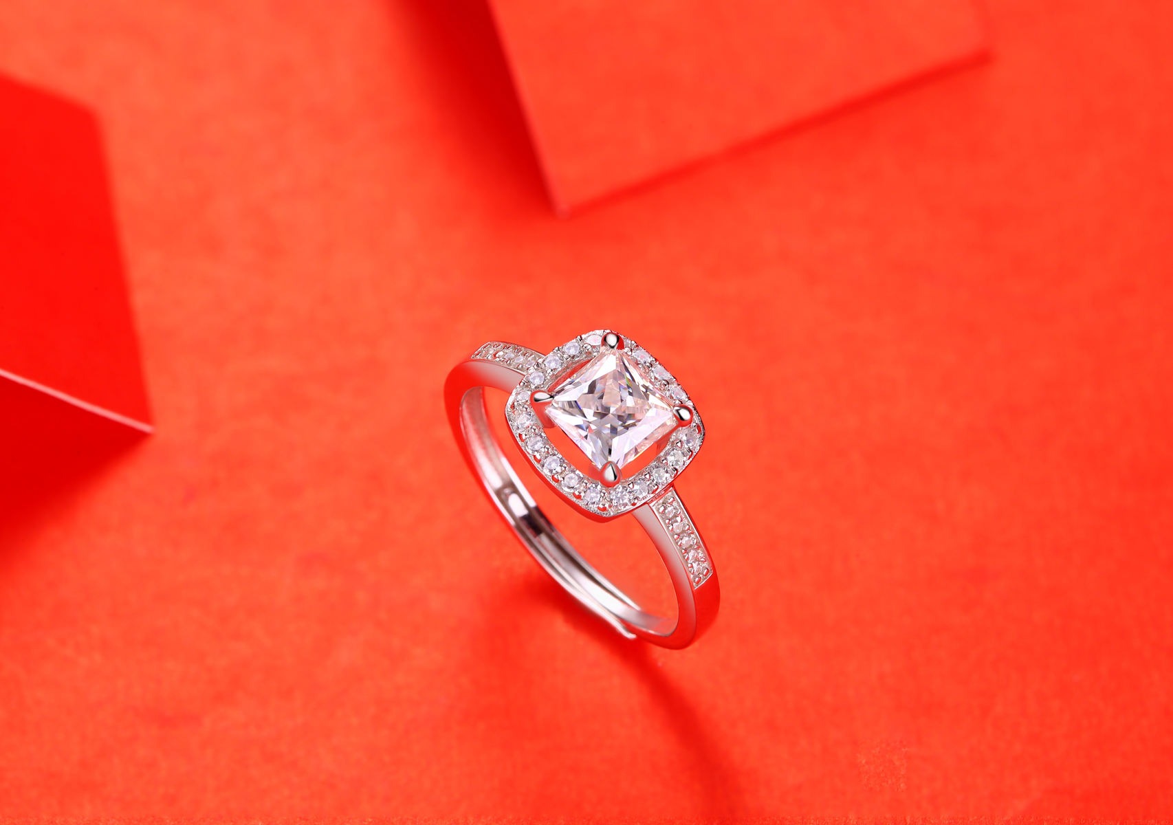 S925 Sterling Silver 1ct Moissanite Rings Exquisite Shiny Full Diamond Rings For Women Engagement Jewelry Manufacturer - Image 3