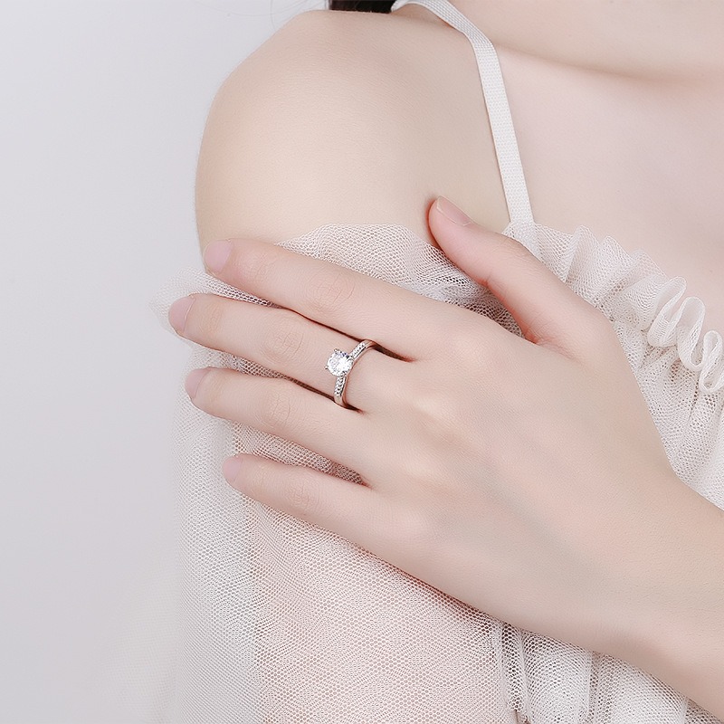 S925 Sterling Silver Ring Opening Adjustable 1 Carat GRA Moissanite Ring for Women - Image 4