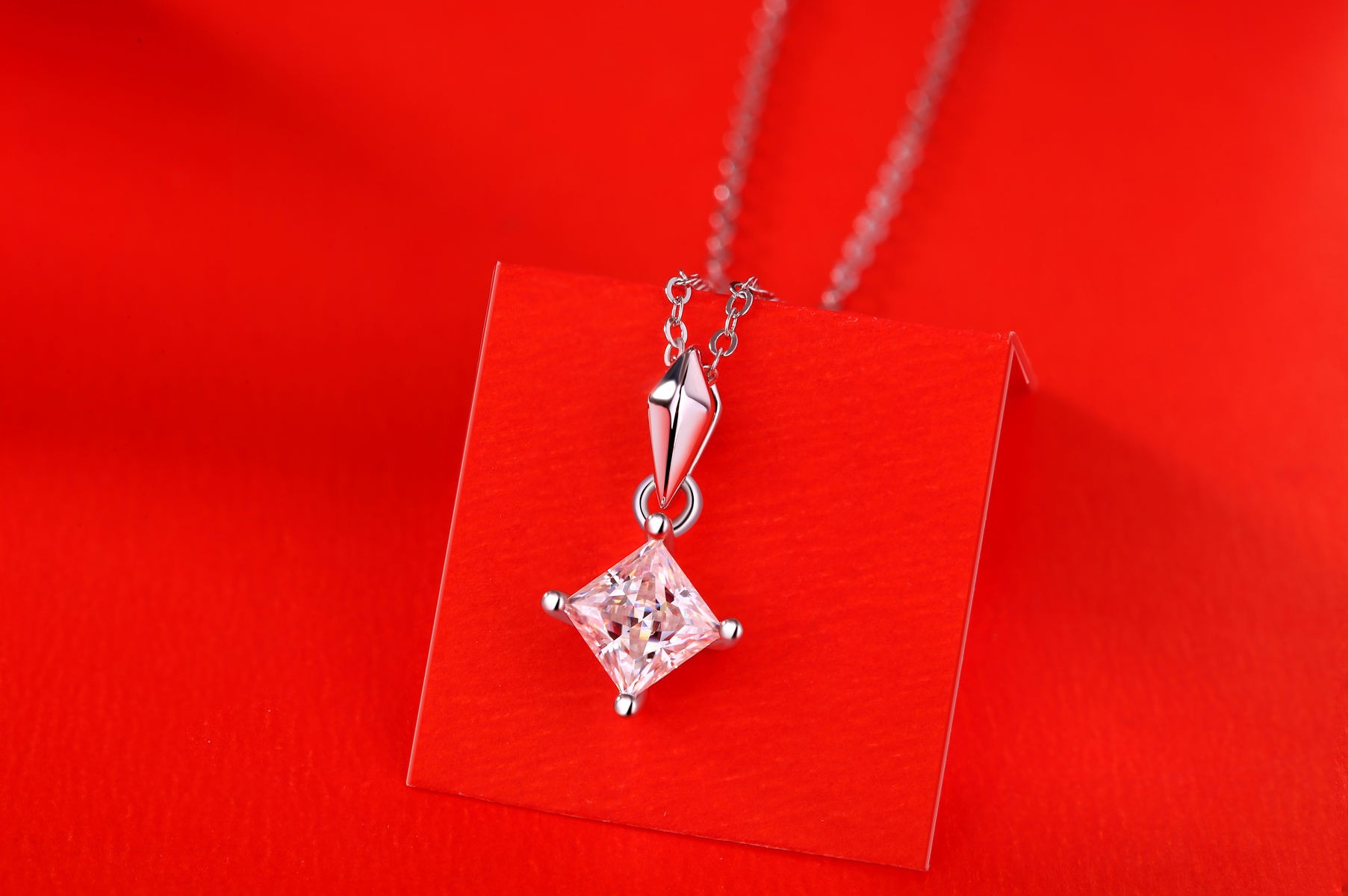 925 Sterling Silver Necklace with Sparkling Moissanite Diamonds - Image 3