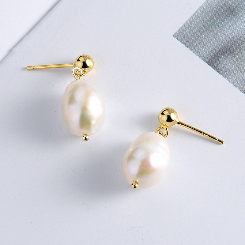 S925 sterling silver stud earrings irregular pearl earrings - Image 2