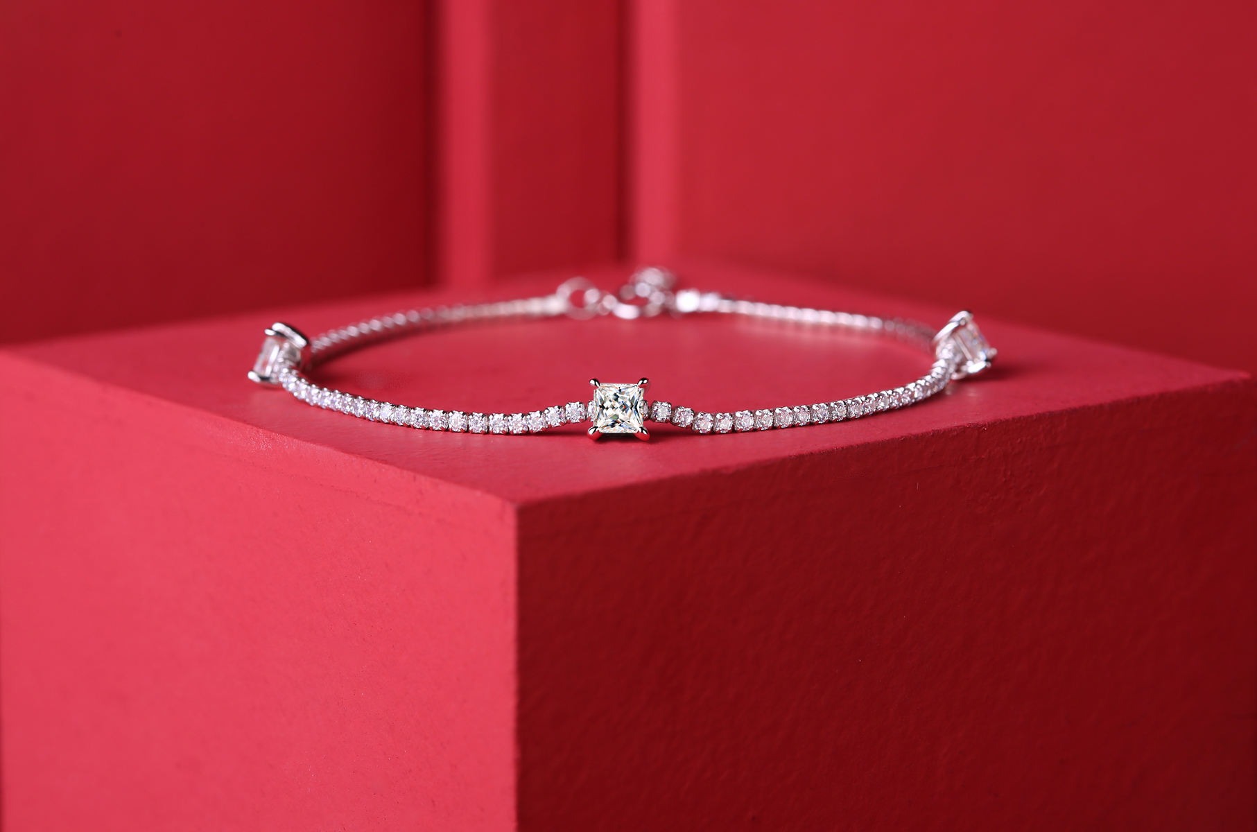 Fashionable S925 Sterling Silver Bracelet with Diamond Moissanite for Women Engagement Party Anniversary Jewelry - Image 3