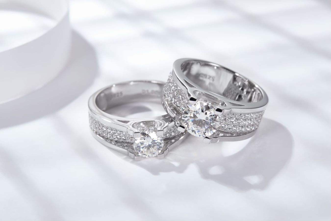 Stunning 1/2 Carat Moissanite Men's Ring S925 Sterling Silver with 18K Gold Plating - Image 5