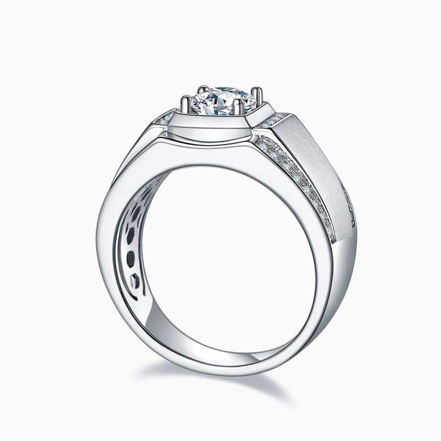 1 Ct Moissanite Men's Engagement Ring in S925 Silver Ideal for Daily Wear - Image 3
