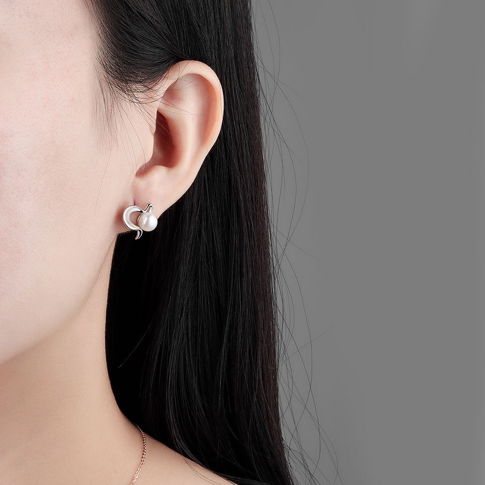 S925 sterling silver stud earrings heart-shaped pearl earrings - Image 4
