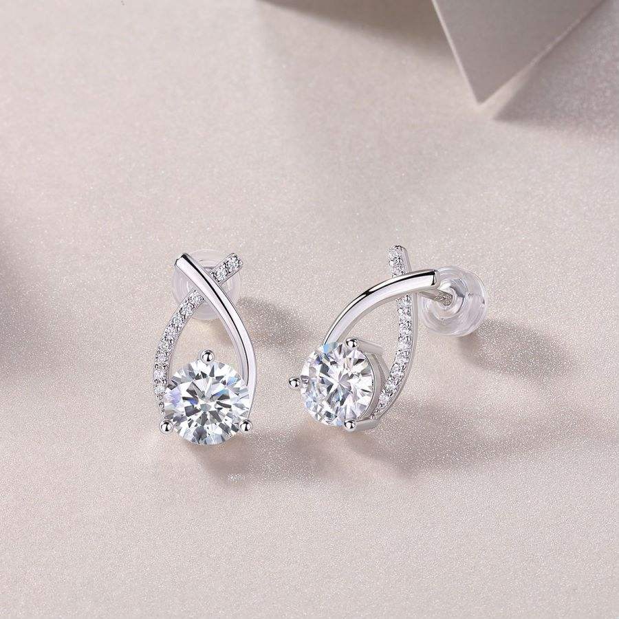 S925 Sterling Silver 1CT Moissanite Stud Earrings - Image 4
