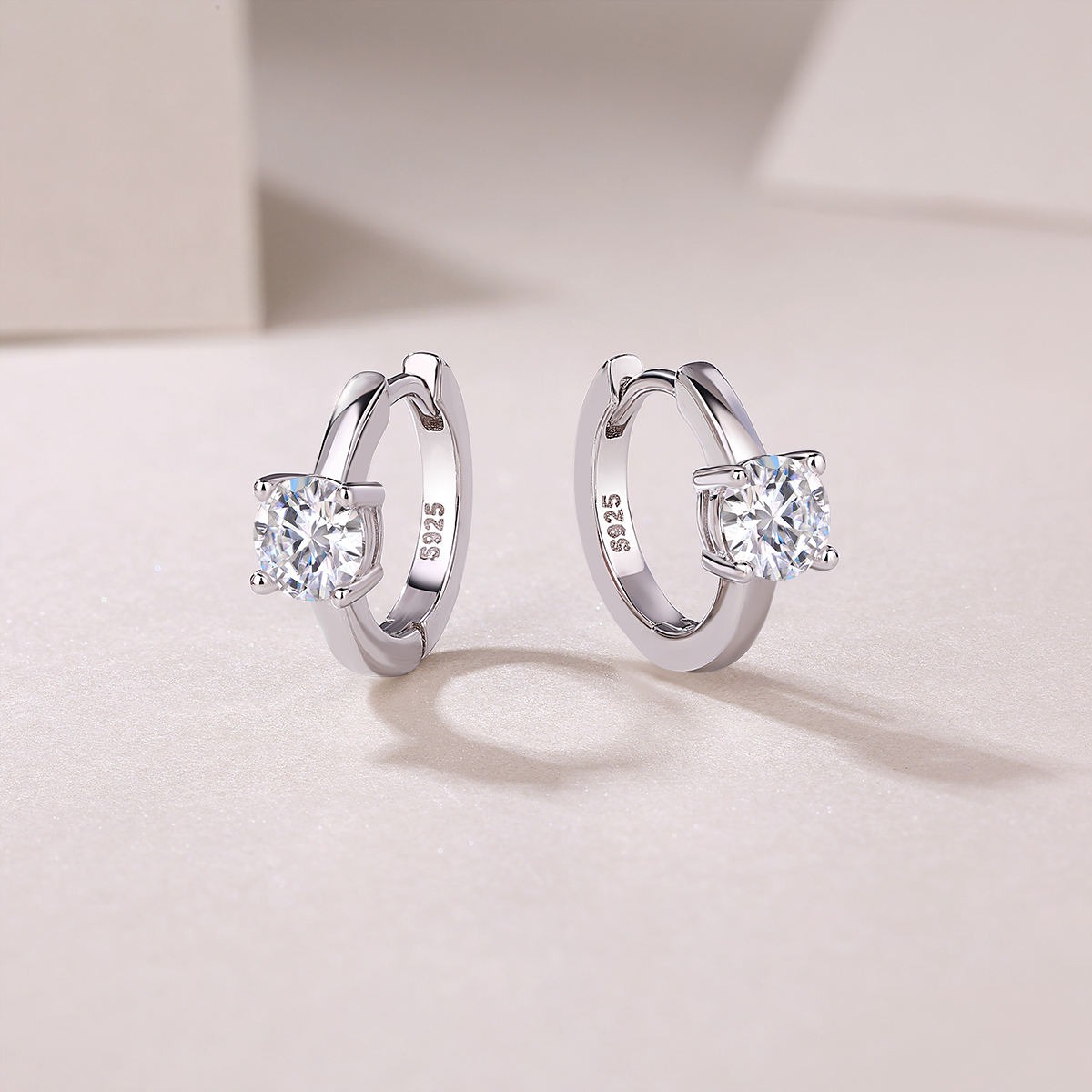 Moissanite S925 sterling silver earrings - Image 3