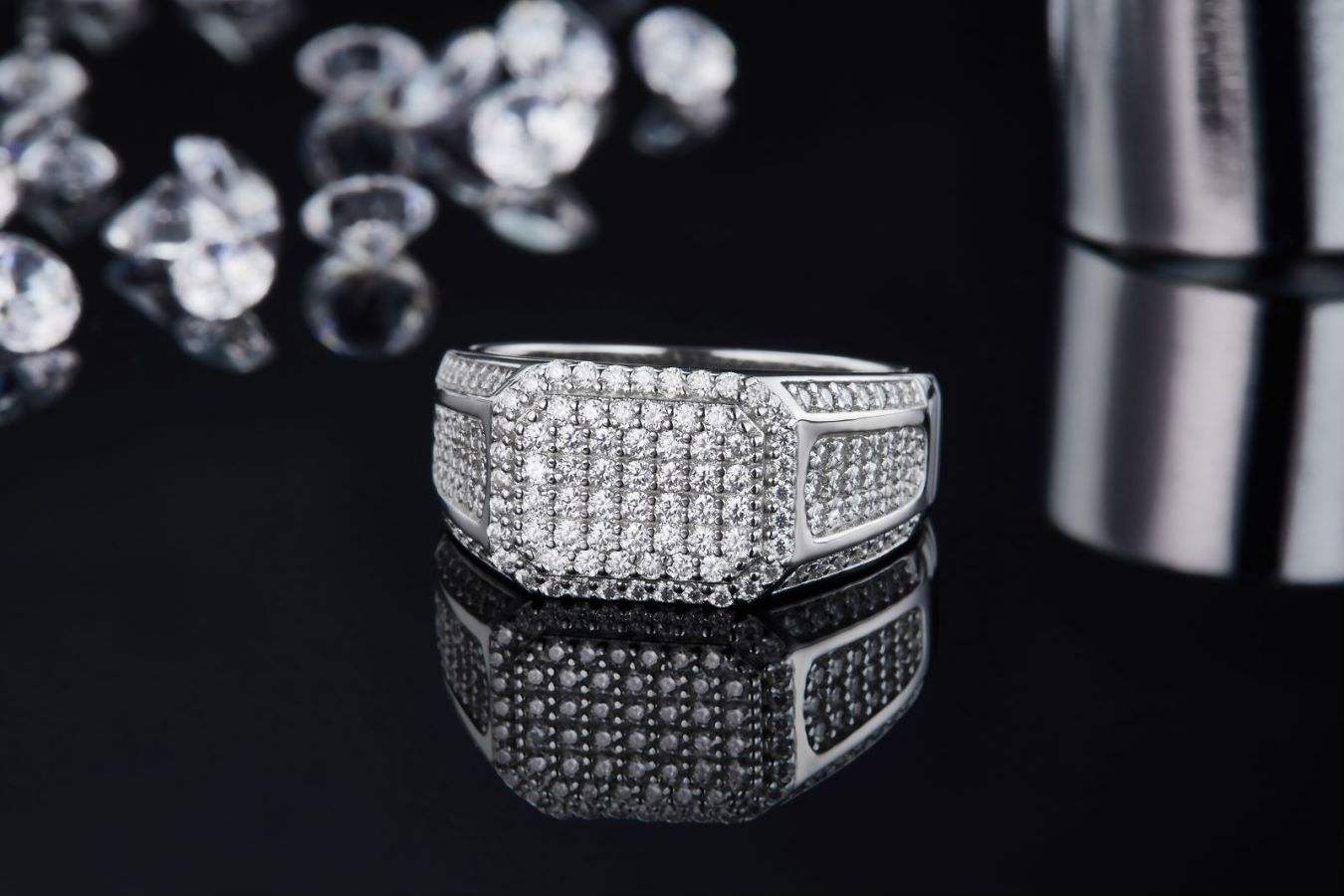 Men's 925 Silver Ring with White Moissanite Square Design - Image 4