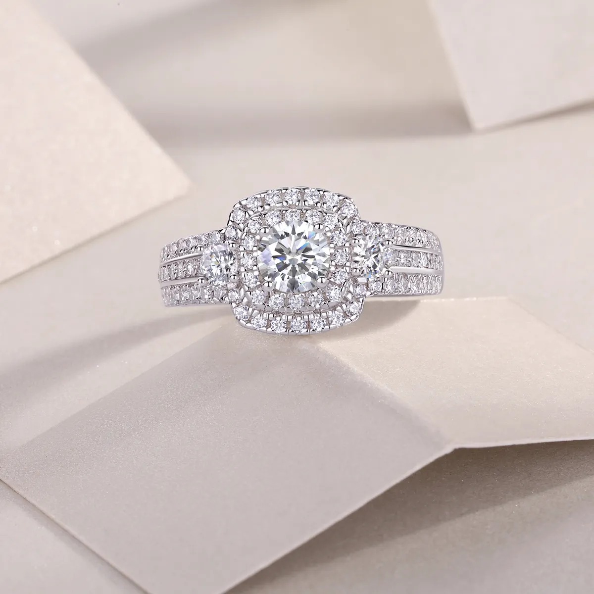 Wholesale 925 Sterling Silver Rings Customized 0.5ct Diamond Moissanite Rings Luxury Jewelry - Image 5