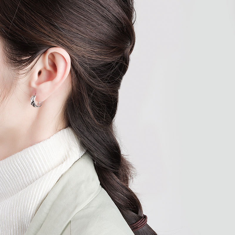 S925 sterling silver stud earrings glossy prismatic pattern earrings - Image 5