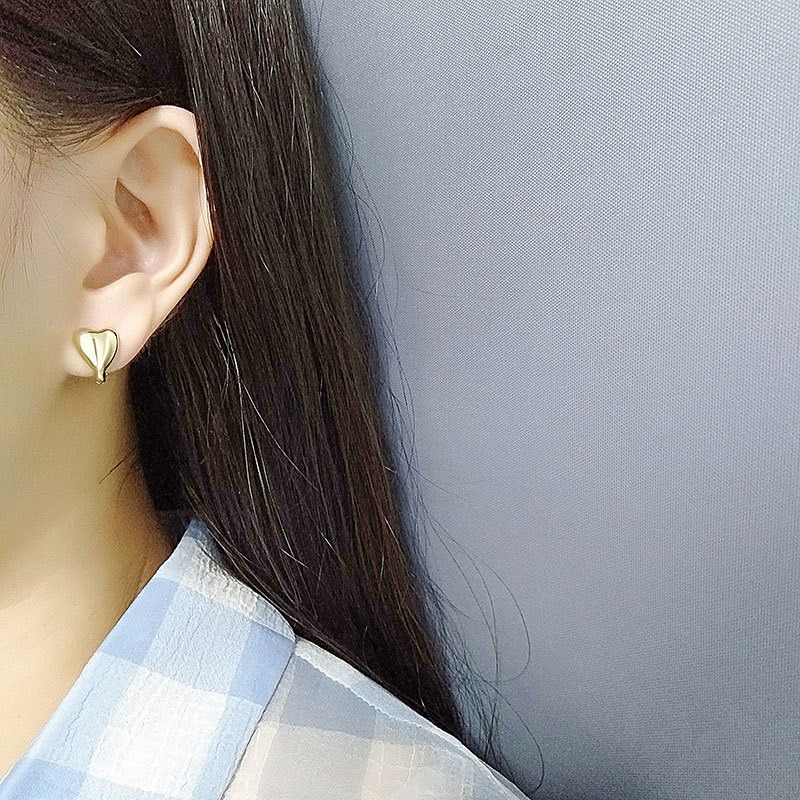 S925 sterling silver stud earrings heart-shaped earrings - Image 4