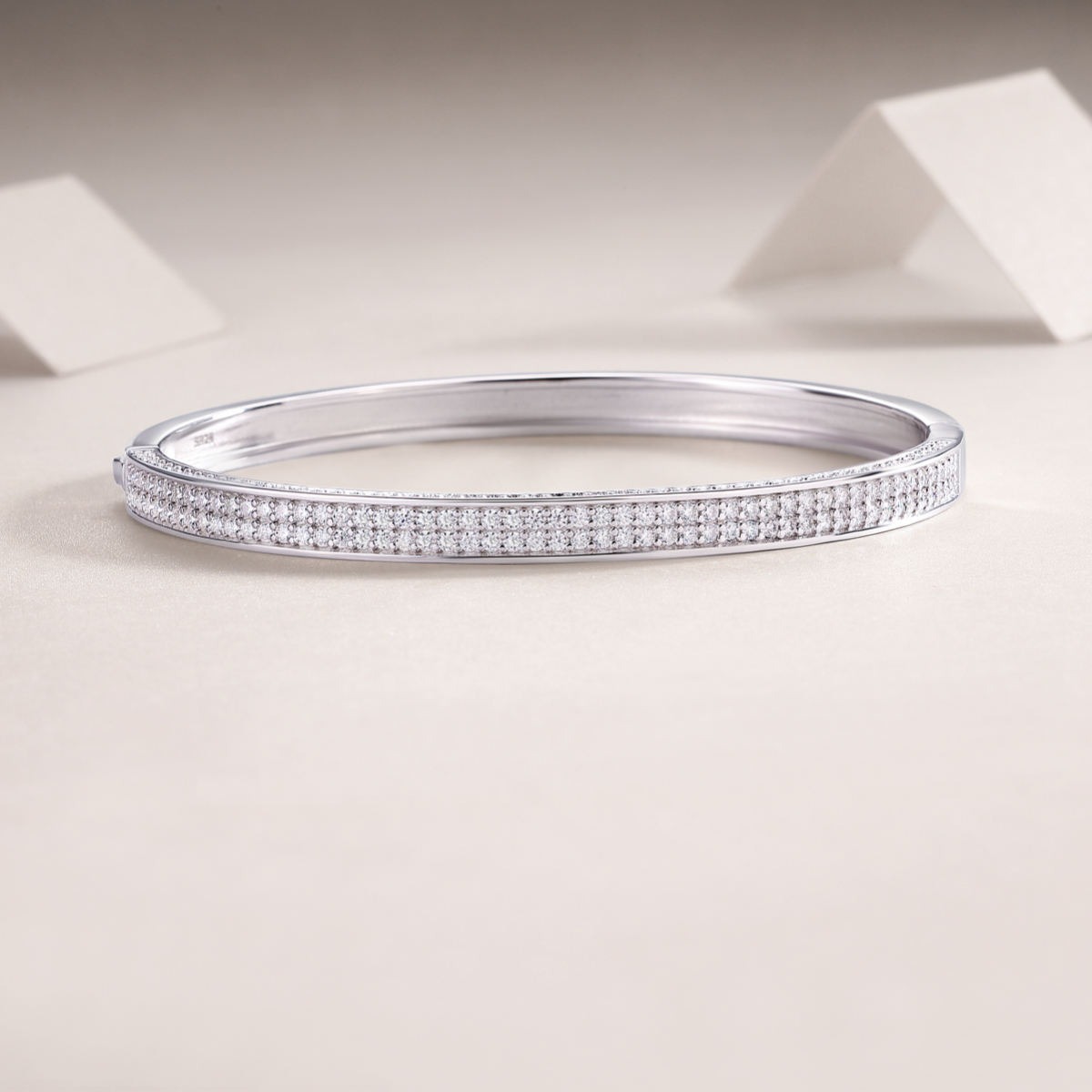 Moissanite High Quality White Gold Waterproof 925 Sterling Silver Halo Tennis Bracelet For women - Image 4