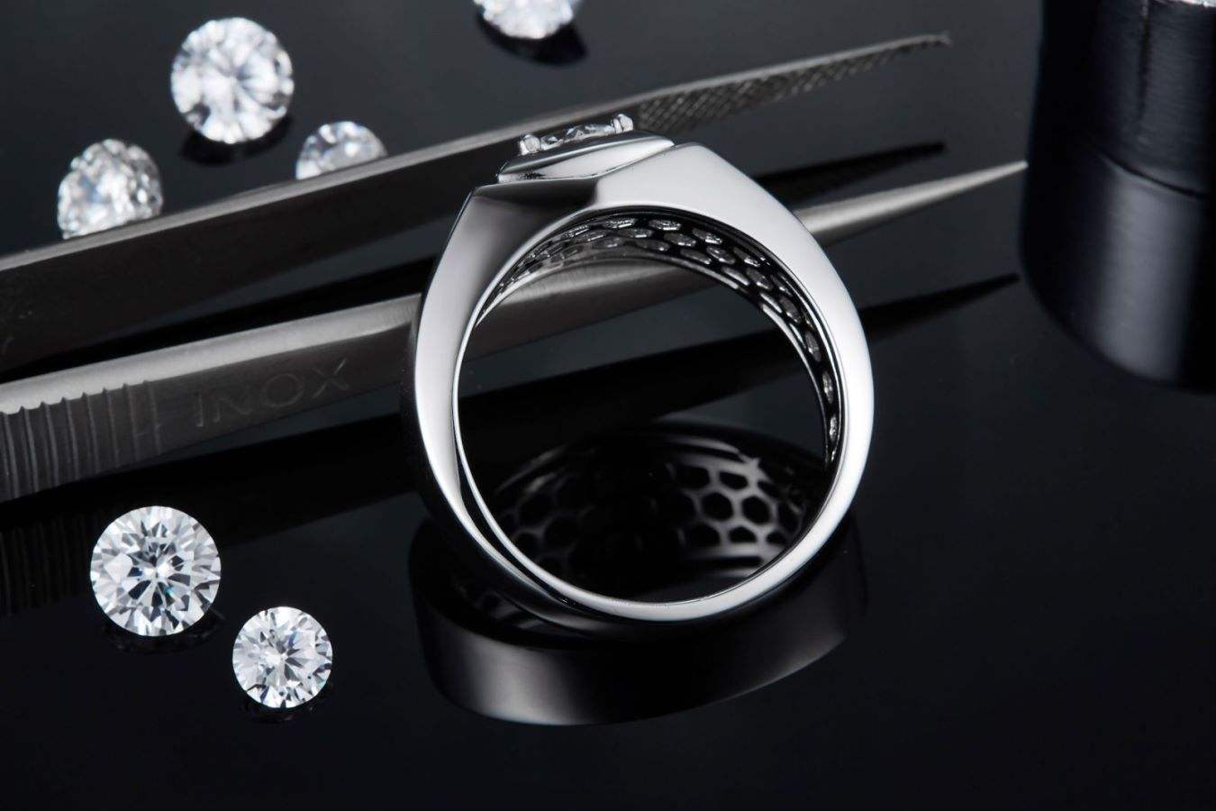S925 Silver 1 Ct Moissanite Men's Ring Ideal for Formal Events - Image 5