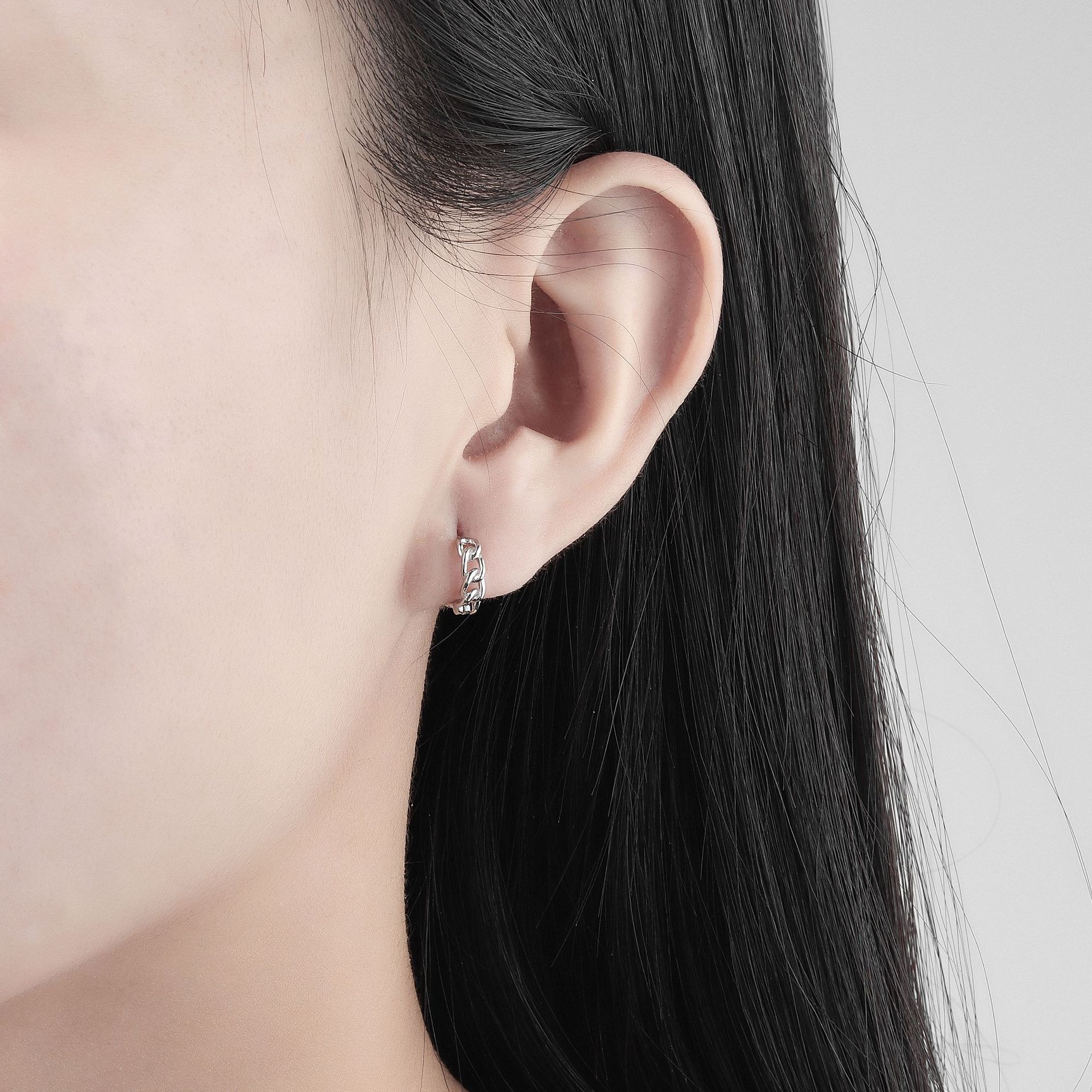 S925 sterling silver stud earrings twist circle earrings - Image 4