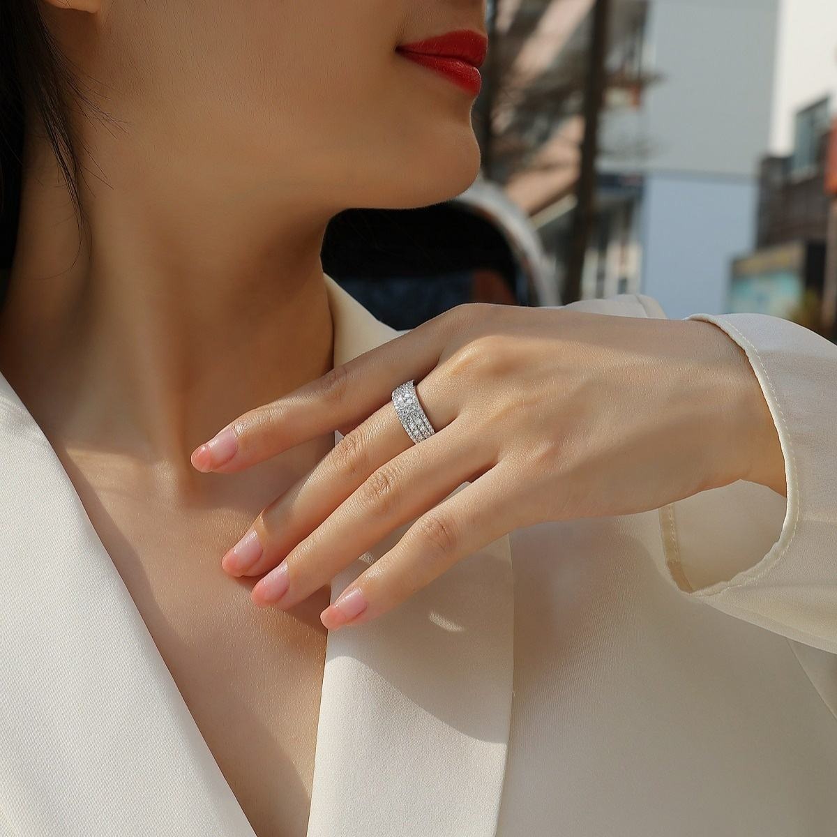 S925 Silver Ring Moissanite Ring Jewelry Custom D Color Engagement Ring Deluxe Sense - Image 5