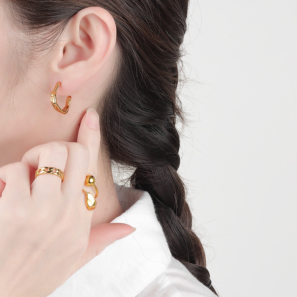 S925 sterling silver stud earrings C-shaped irregular earrings - Image 4