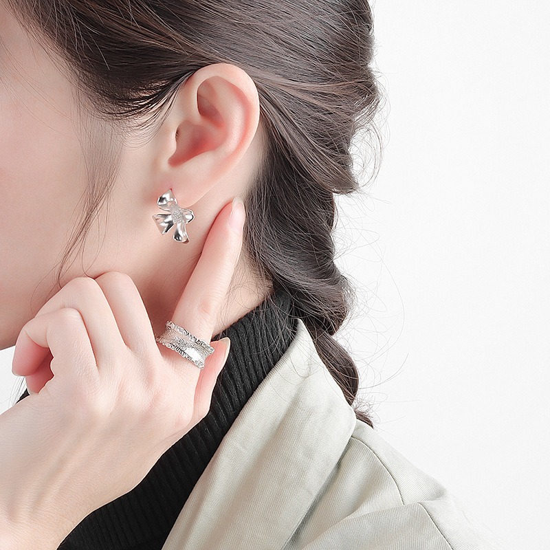 S925 sterling silver stud earrings flower earrings - Image 5