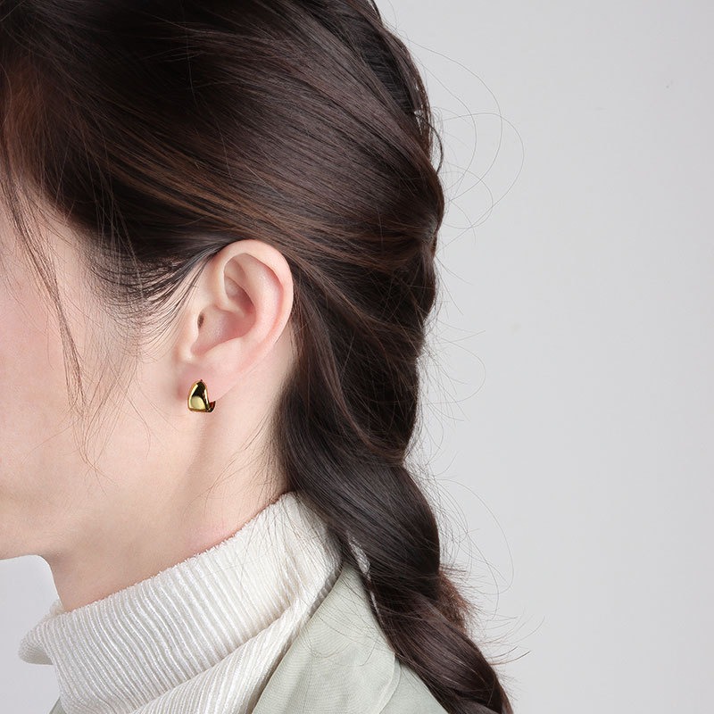 S925 sterling silver stud earrings hammer geometric triangle earrings - Image 4