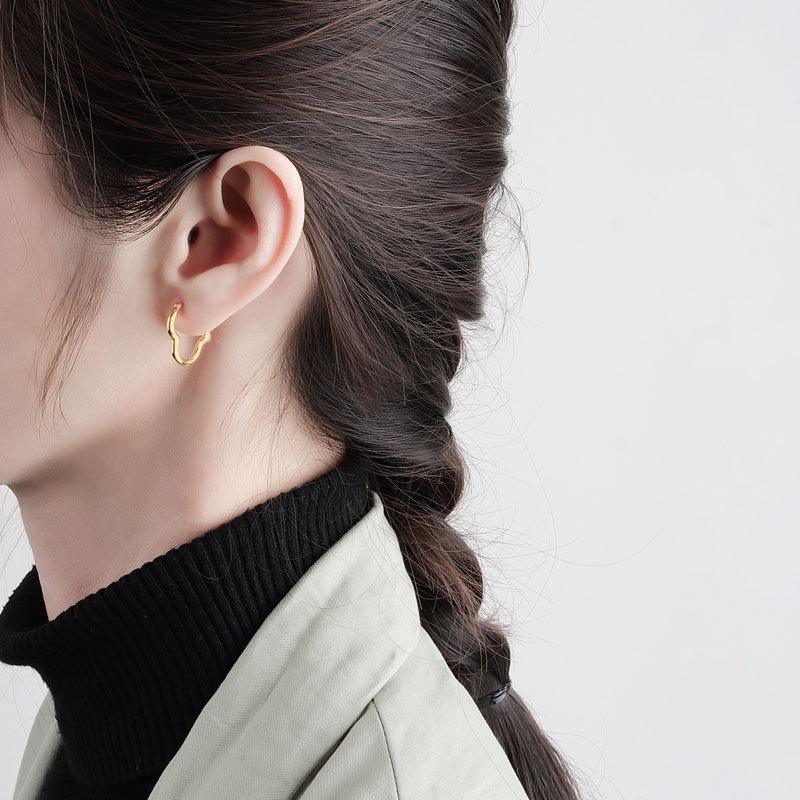 S925 sterling silver stud earrings heart-shaped buckles - Image 5