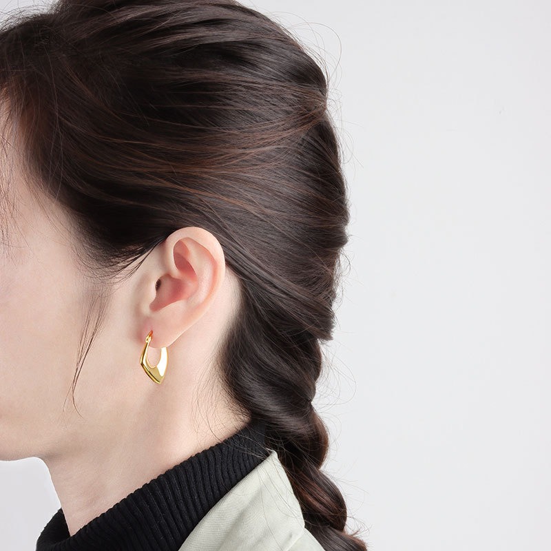 S925 sterling silver stud earrings irregular diamond shaped earrings - Image 4