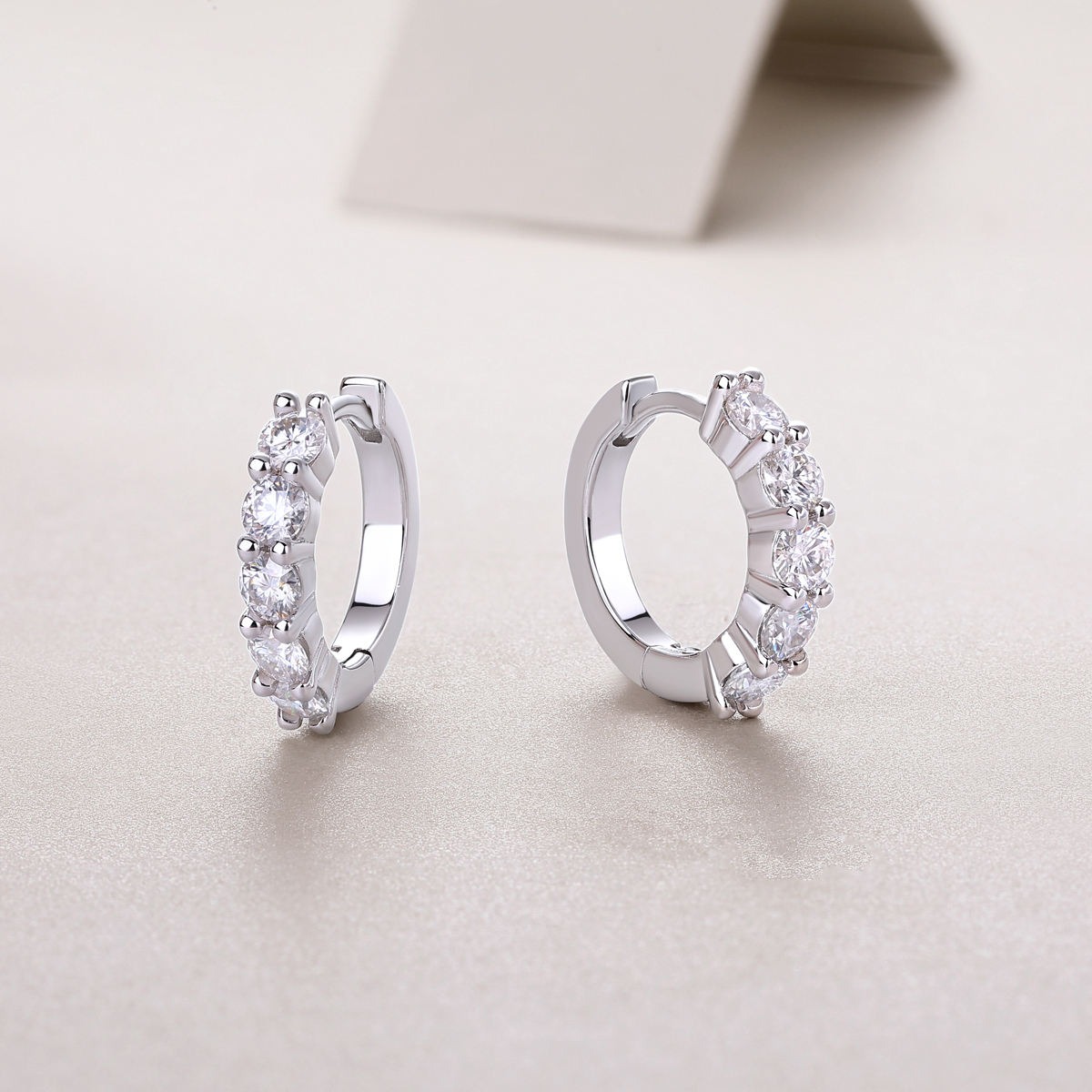 Moissanite S925 sterling silver earrings - Image 5
