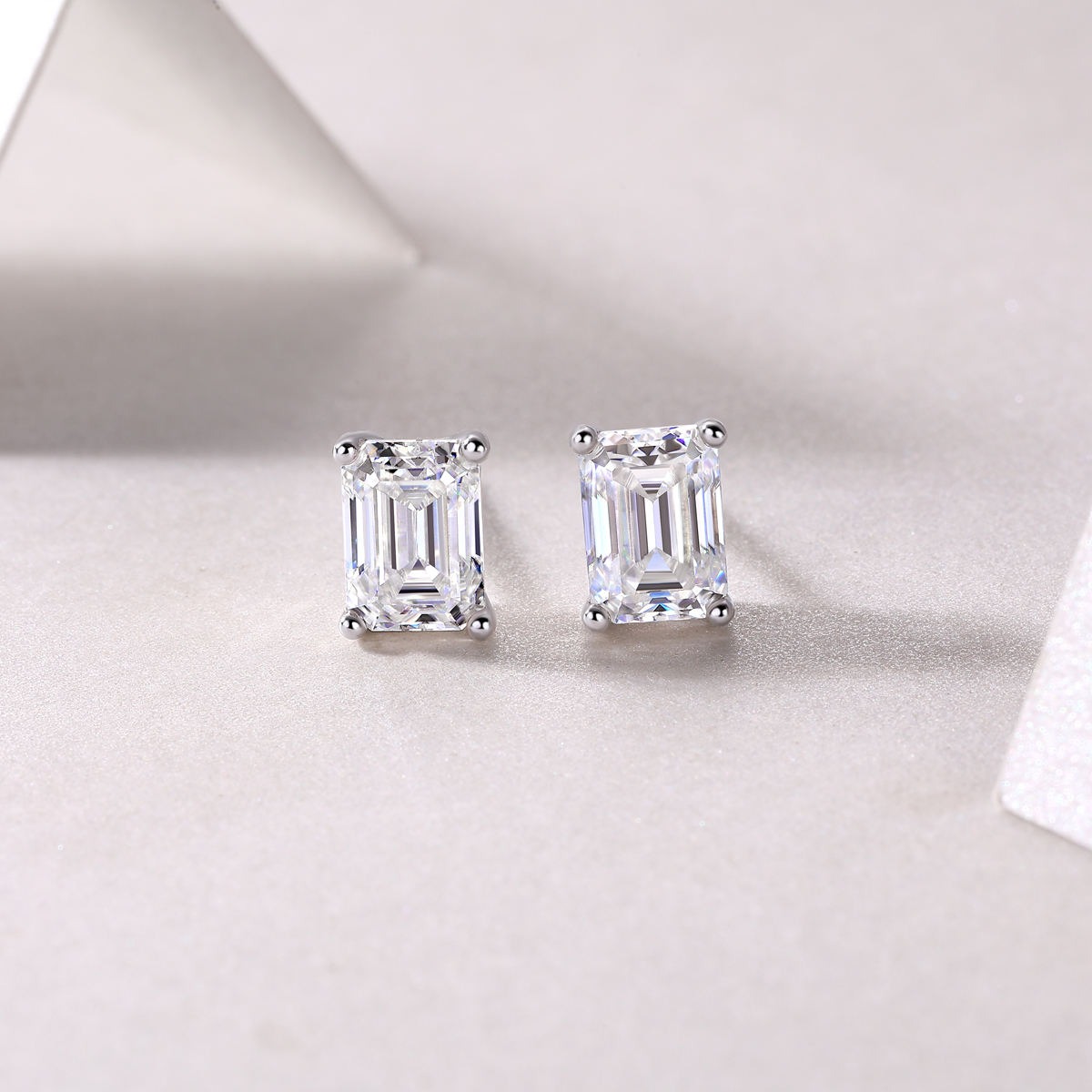 Moissanite S925 sterling silver earrings - Image 5