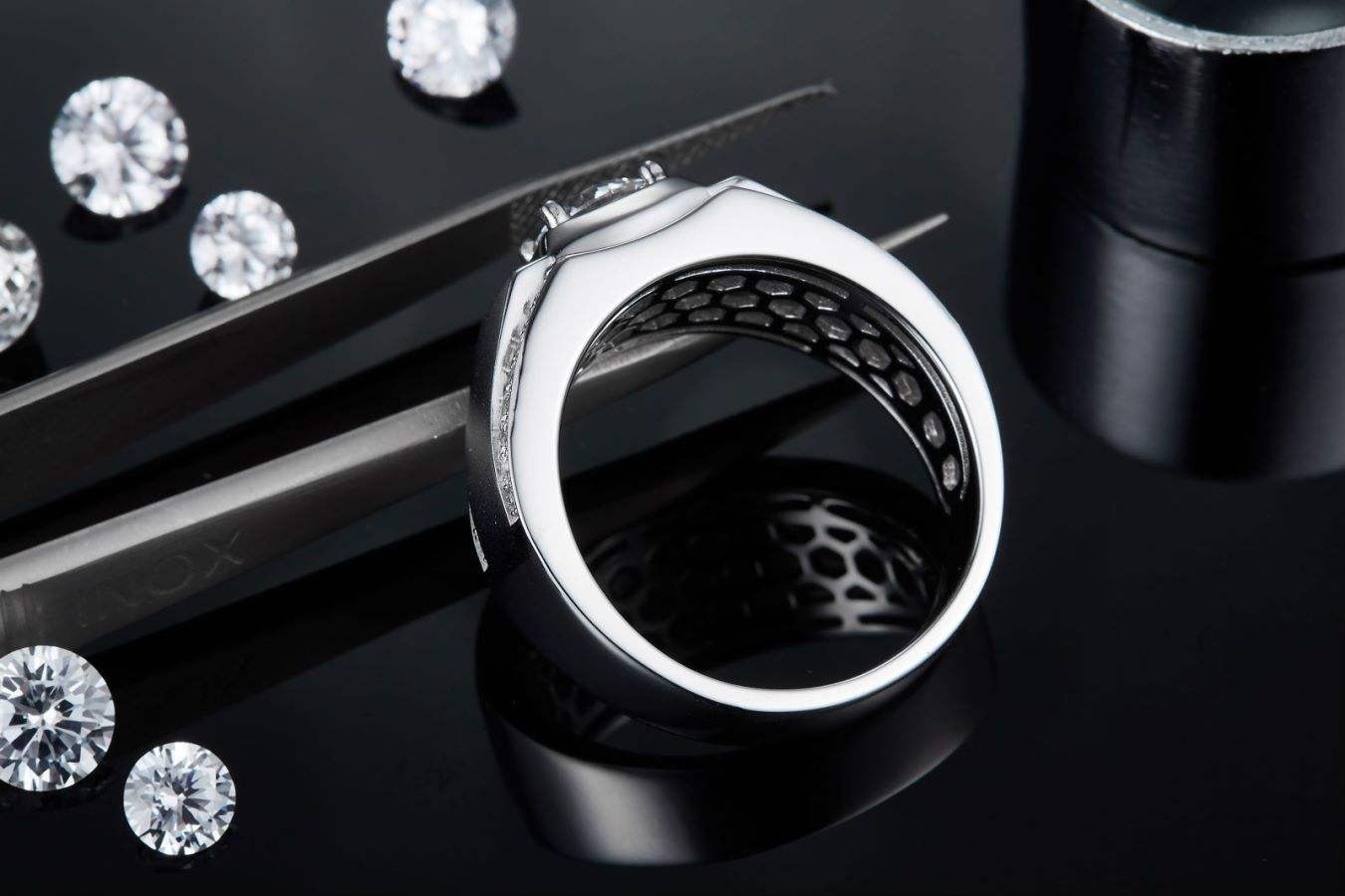 1 Ct Moissanite Men's Engagement Ring in S925 Silver Ideal for Daily Wear - Image 6