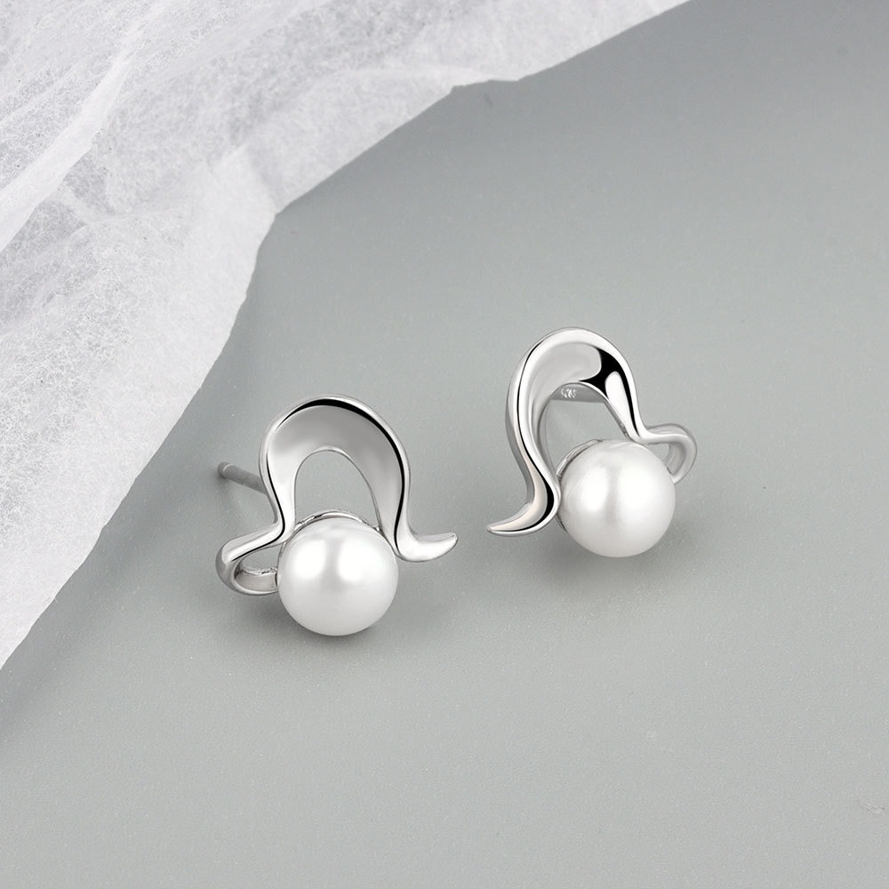 S925 sterling silver stud earrings heart-shaped pearl earrings - Image 3