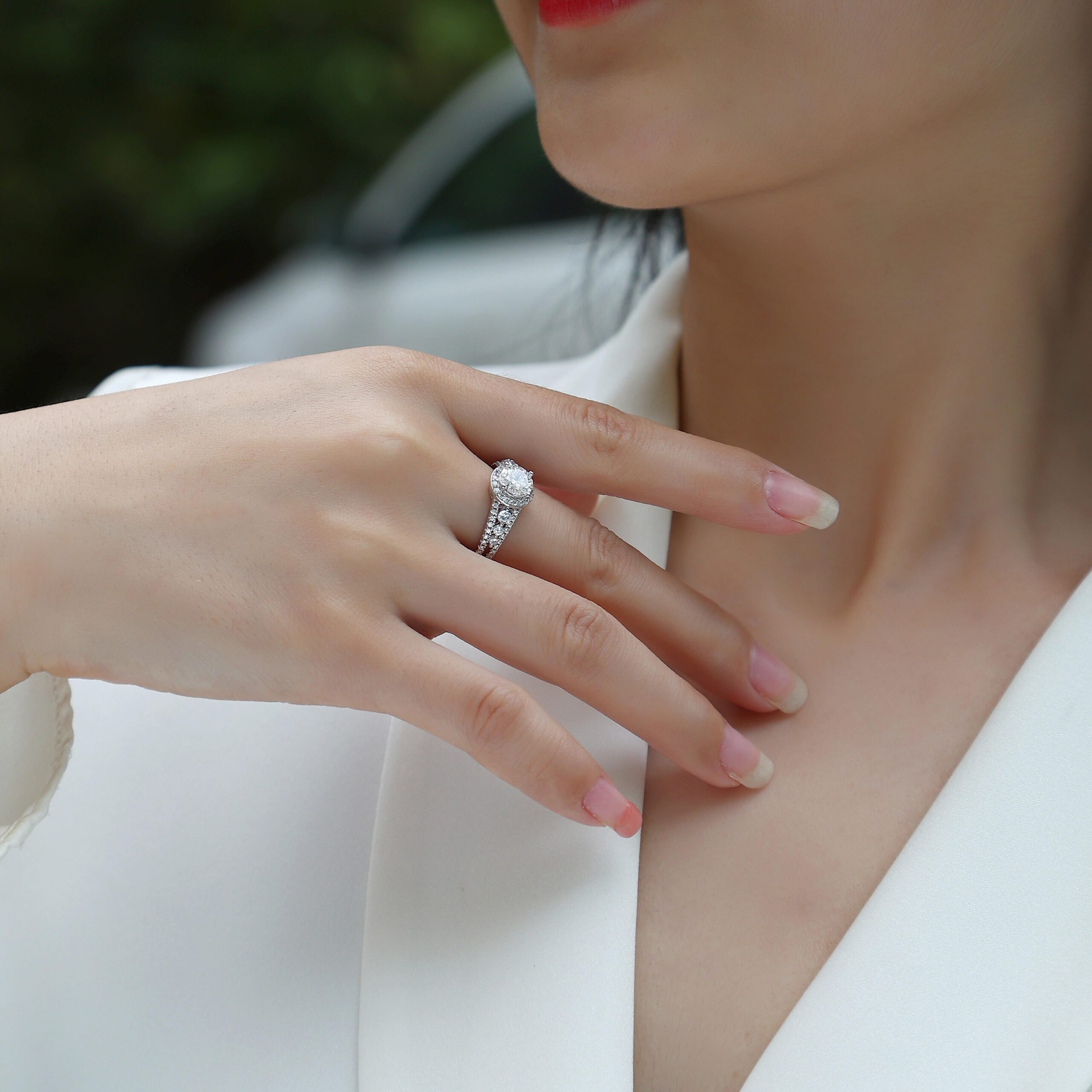 S925 Luxury Diamond Rings Women Custom Ring Vvs Moissanite Diamond Ring For Women - Image 7