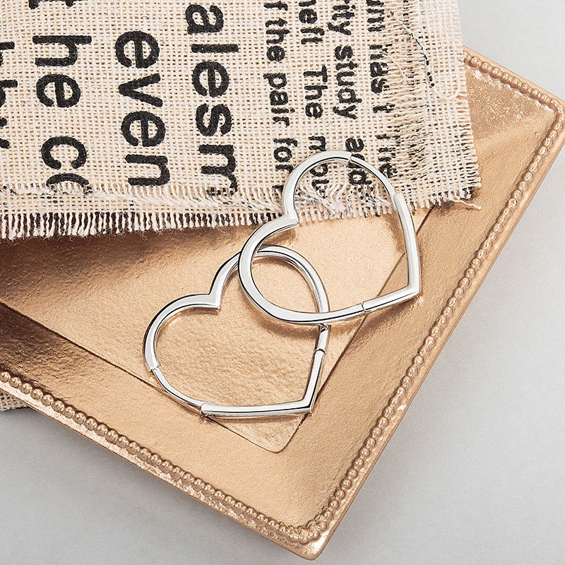 S925 sterling silver stud earrings heart-shaped earrings - Image 3