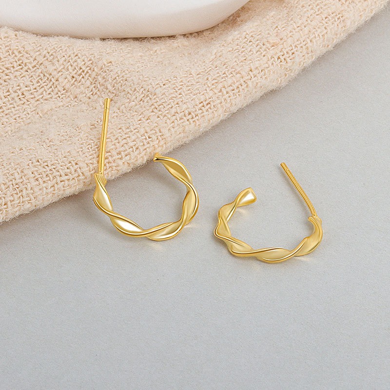 S925 sterling silver stud earrings twisted pattern earrings - Image 2