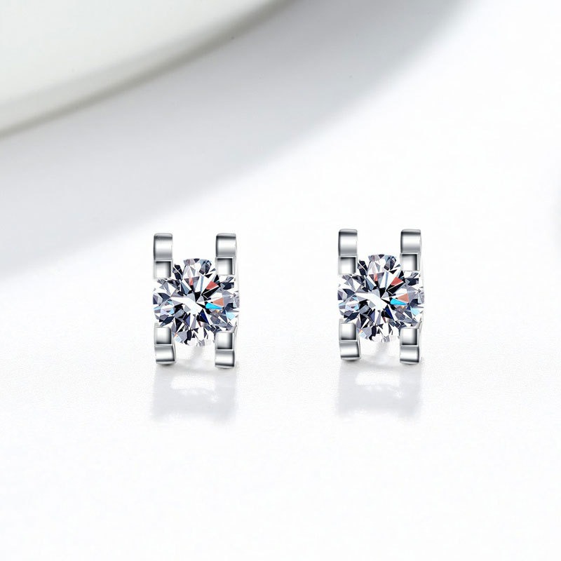 S925 sterling silver stud earrings GRA moissanite earrings - Image 2