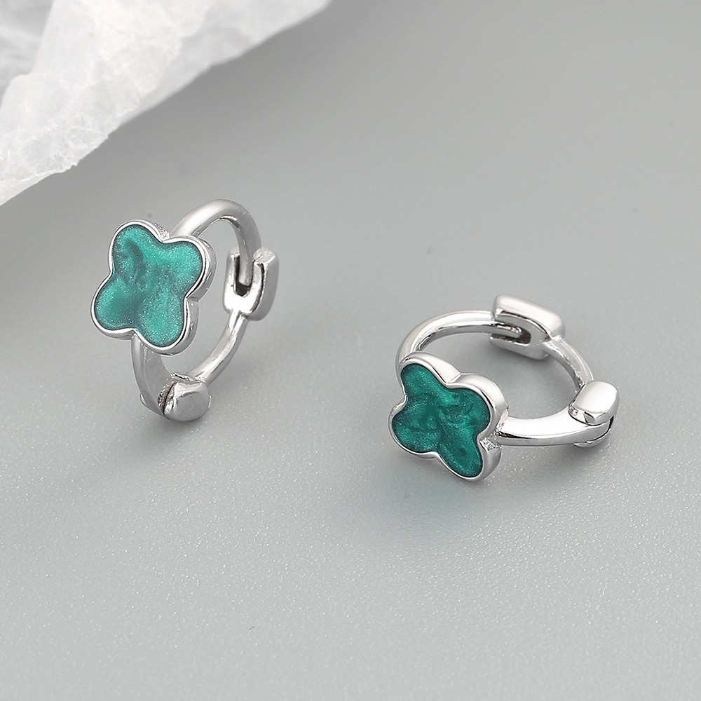 S925 sterling silver stud earrings dripping oil four-leaf clover earrings - Image 3