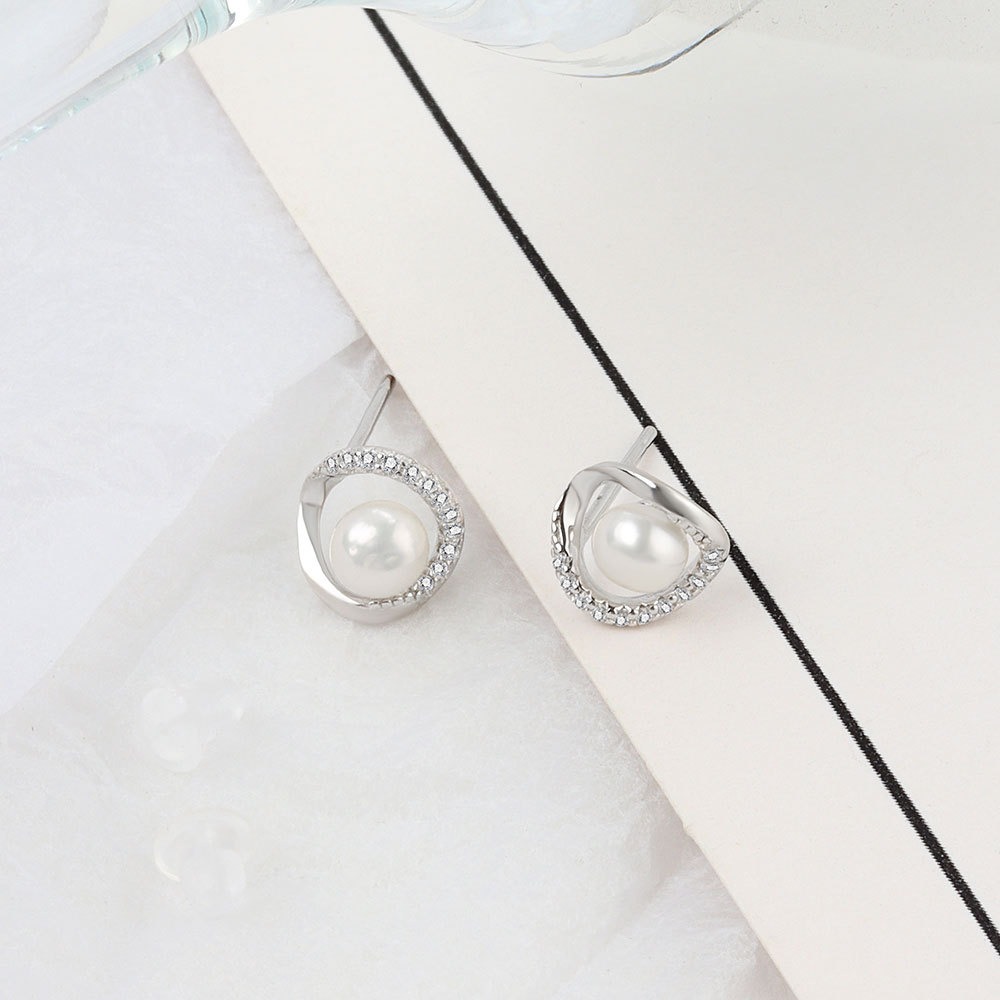 S925 sterling silver stud earrings and pearl earrings - Image 3