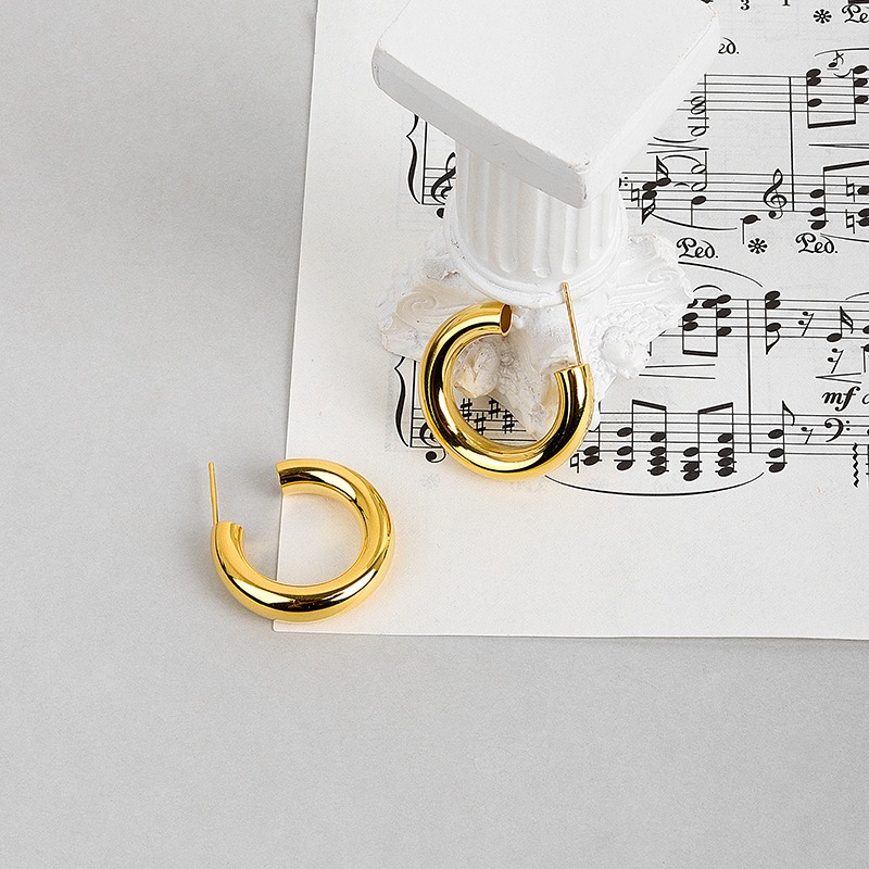 S925 sterling silver stud earrings glossy C-shaped buckle earrings - Image 2