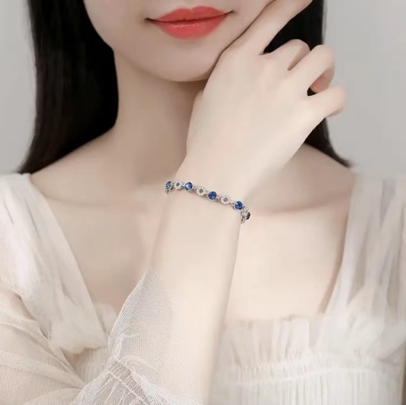 S925 Sterling Silver Ocean Heart Bracelet - Image 2