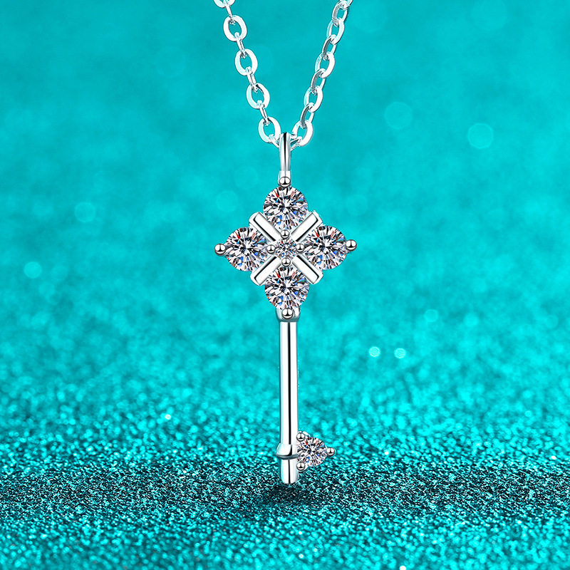 S925 Sterling Silver Moissanite Necklace with Key Pendant - Simple, Exquisite, Trendy, and Stylish for Everyday Wear