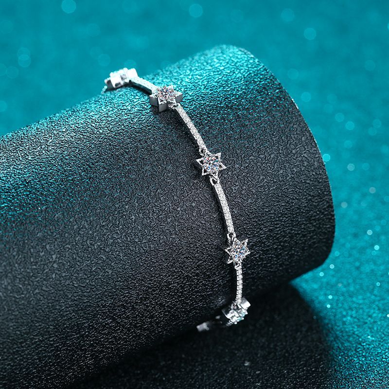 S925 Sterling Silver Women's Bracelet with Micro-set Ten Diamonds, Six-Pointed Star, and 1-Carat Moissanite - Image 3
