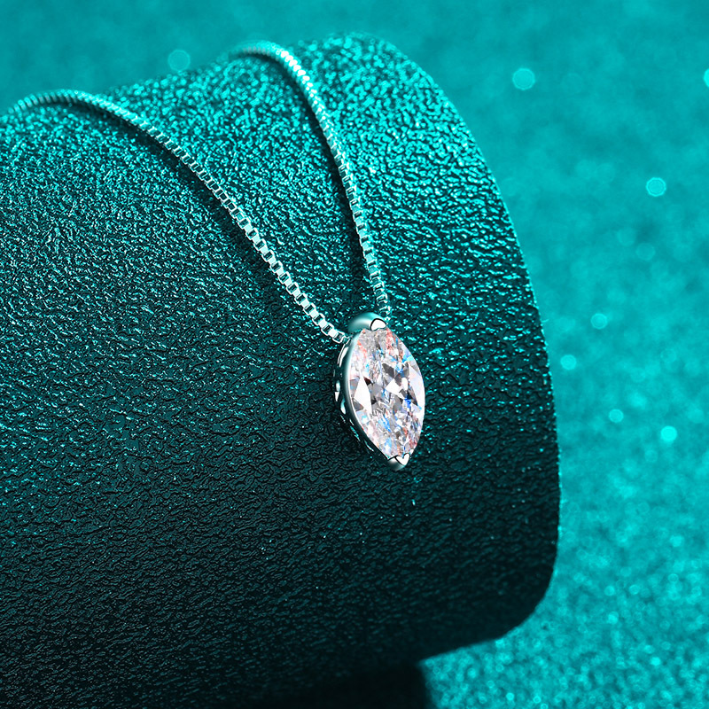 S925 Sterling Silver 1CT Women's Teardrop Minimalist Elegant Clavicle Necklace, Versatile for Everyday Commute, Marquise Moissanite Necklace - Image 5
