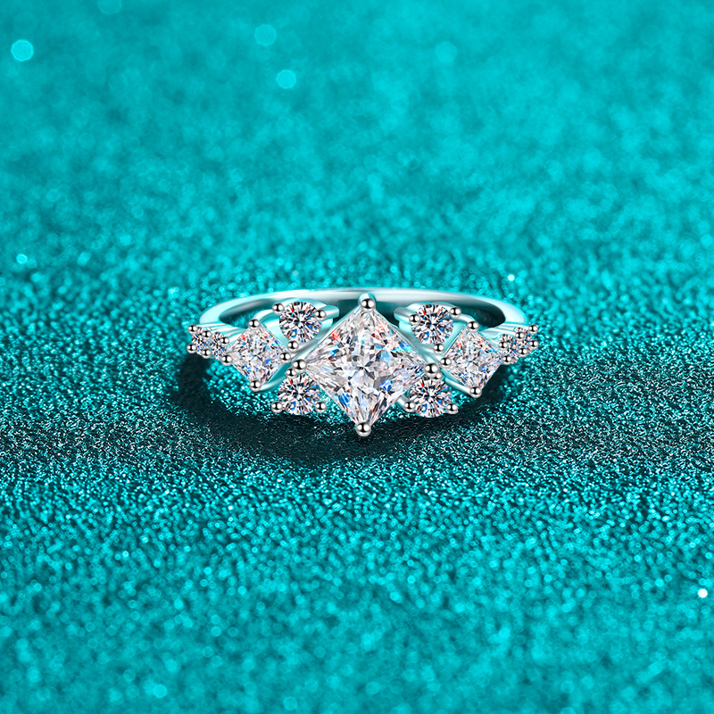 S925 sterling silver 1CT moissanite ring for women, featuring a square geometric design, exuding a cool and understated luxury fashion. - Image 3
