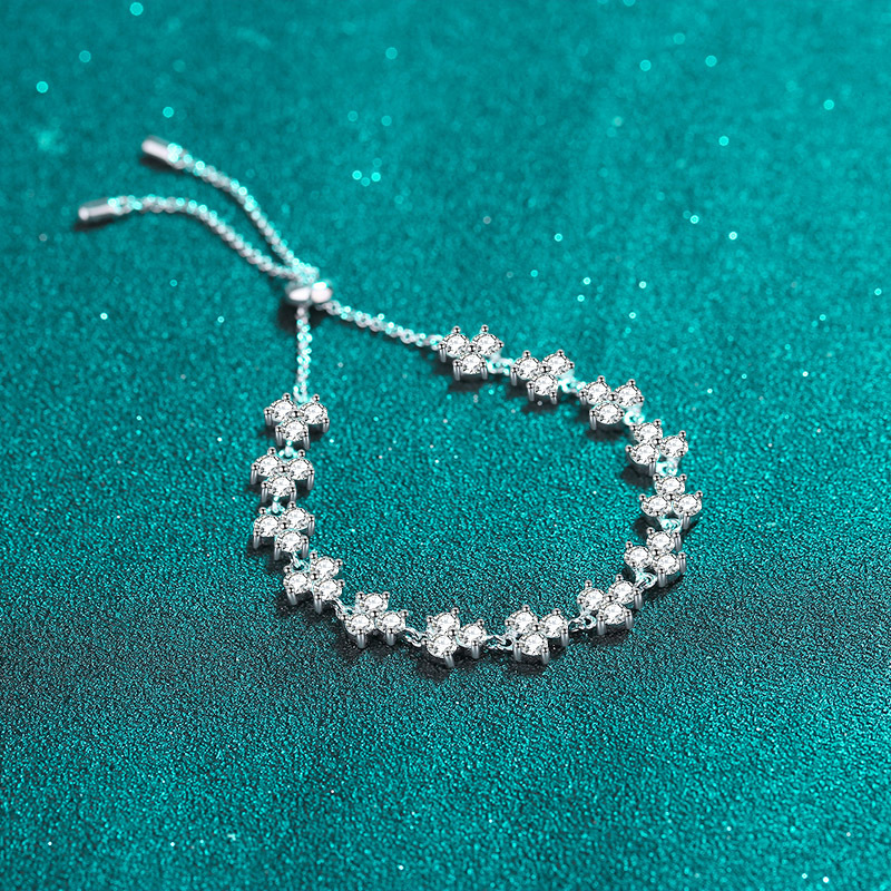 S925 Sterling Silver Bracelet for Women, Lucky Clover, Moissanite 4.2CT, Adjustable with Push-Pull Layout - Image 3